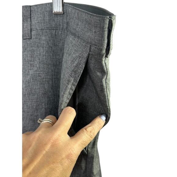 Ben Hogan Heather Gray Lightweight GOLF 9" Shorts Men's Size 44 - Picture 2 of 4